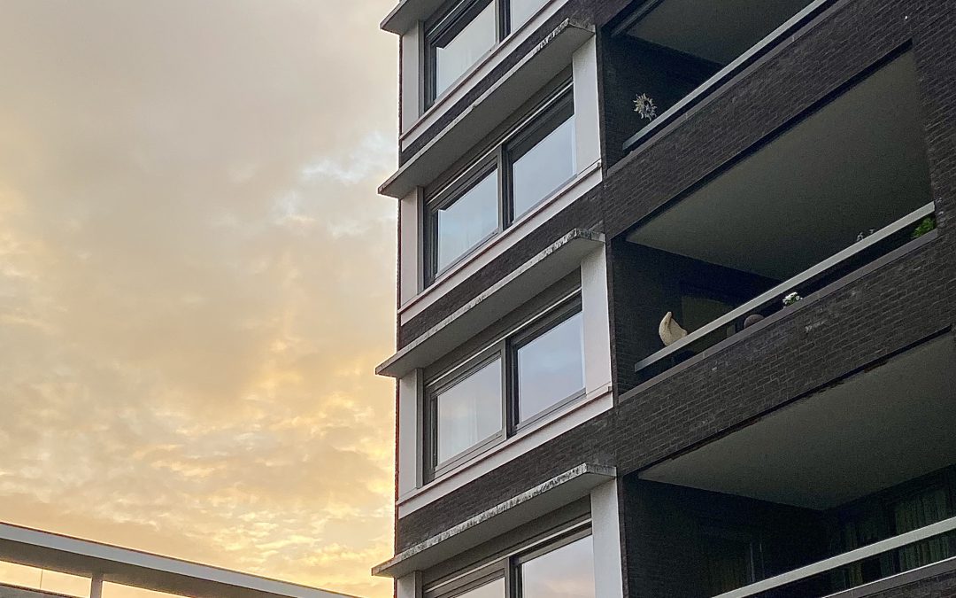 Den Haag 35 wooneenheden verkocht aan NL-familie